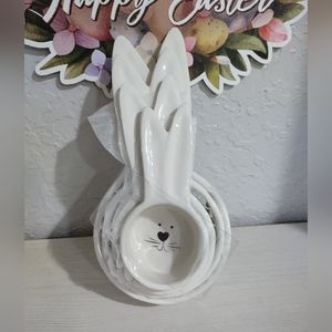 Easter Bunny Measuring Cups NEW